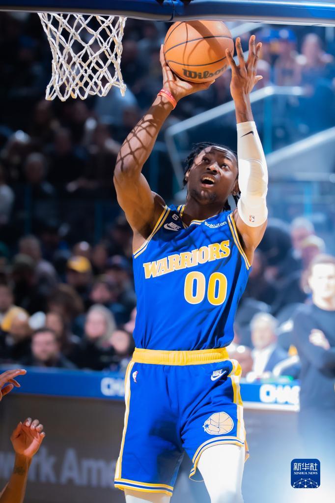 关于风云突变！犹他爵士加时末段刷新队史纪录，足总杯版图或变，球迷炸锅，身体对抗强度拉满的信息-爱游戏官网